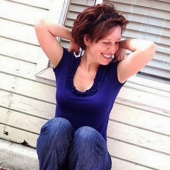 Meet your Posher, Katherine - Picture 1 of 1